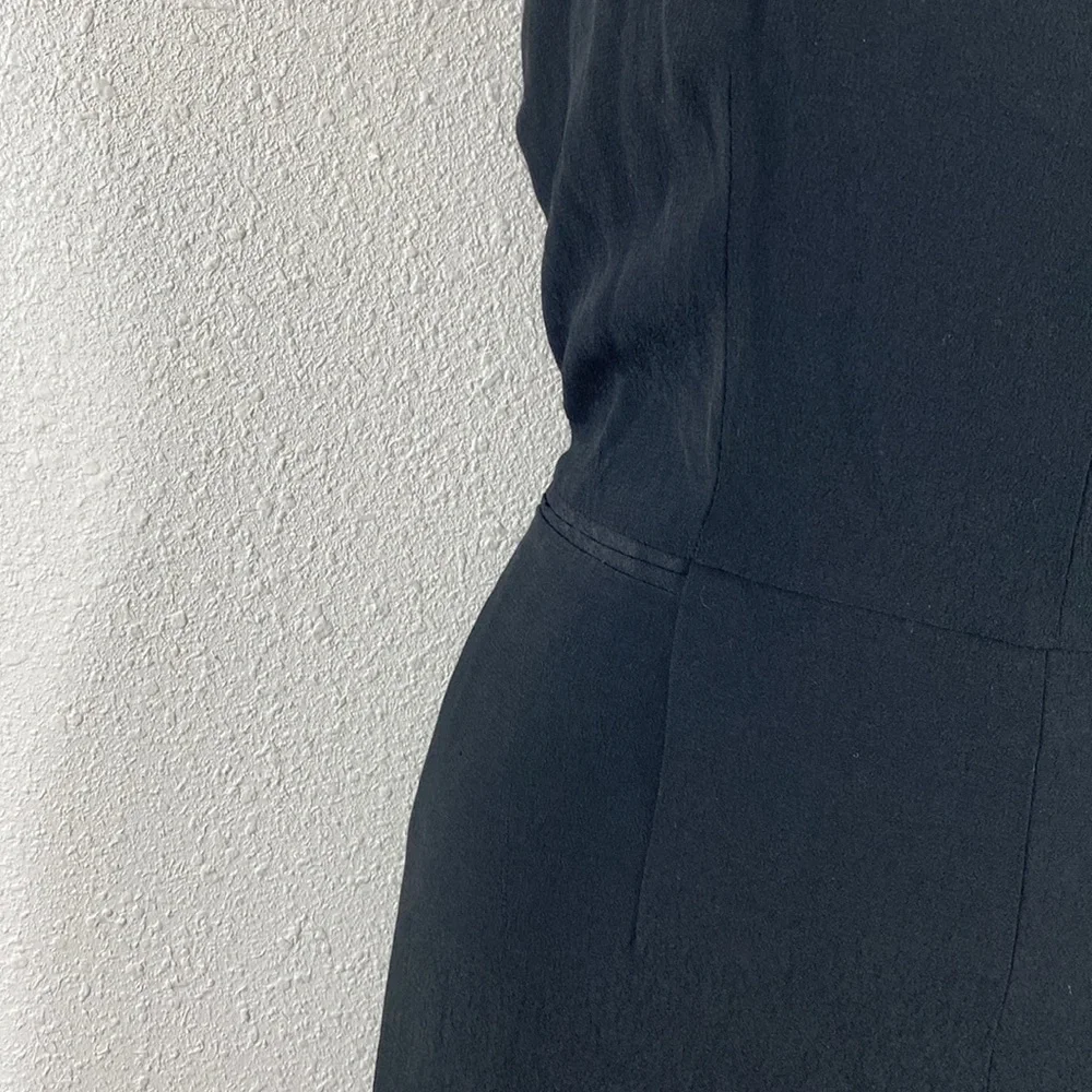 NWT Anthropologie The Essential Black V-neck Jumpsuit 4 AH4